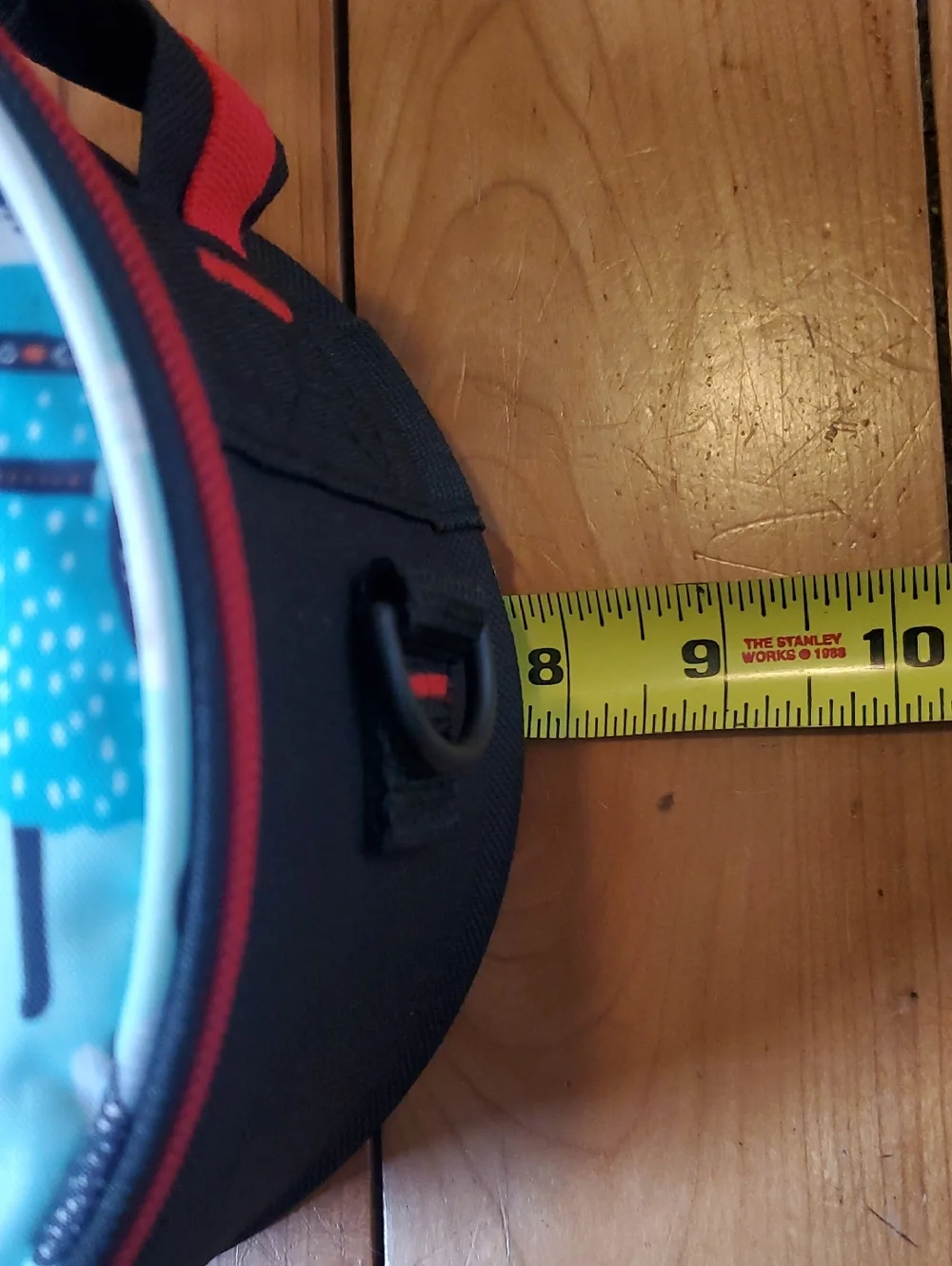 Round Bag with Turquoise Llama Print